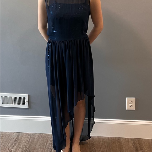 Navy blue cocktail dress worn once - Picture 3 of 5